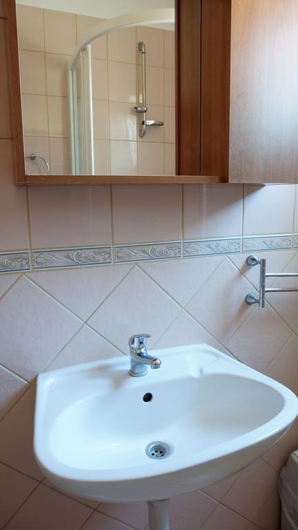 Villa Dvorine Tisno Luaran gambar