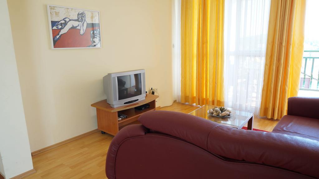 Villa Dvorine Tisno Bilik gambar