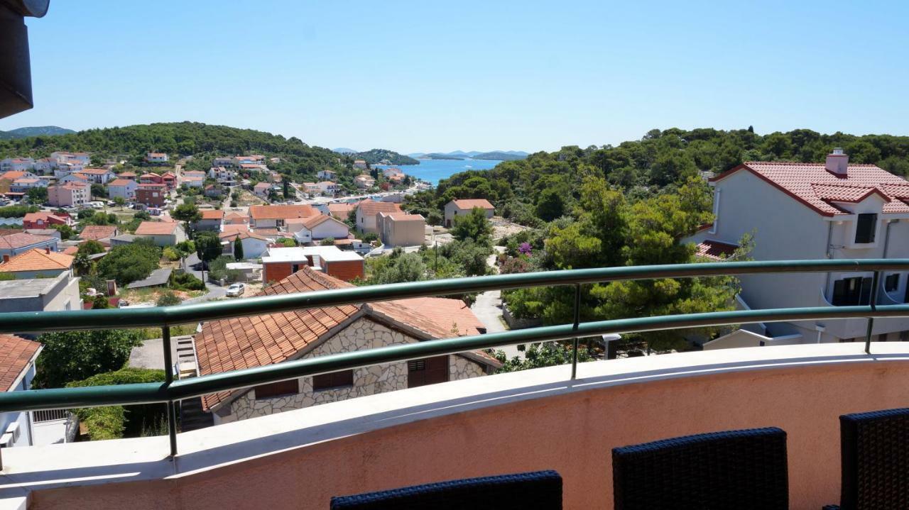 Villa Dvorine Tisno Luaran gambar